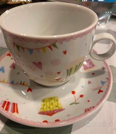 4 Tazze da the e piattini nuovi. Kasanova