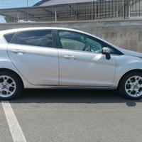 ford fiesta 1.4 tdci titanium
