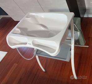 Fasciatoio pieghevole neonato Brevi con vaschetta