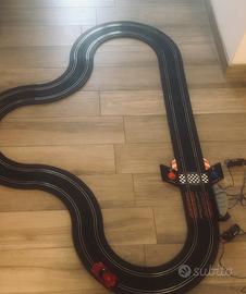 Pista macchine elettrica