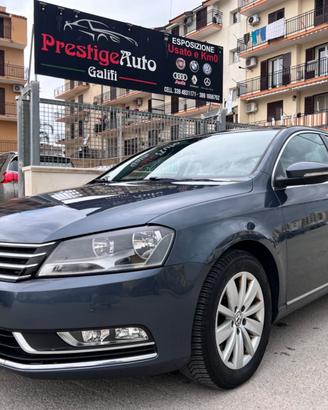 Volkswagen Passat 1.6 TDI Comfortline BlueM