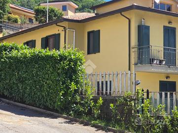 2 LOCALI A FIUGGI