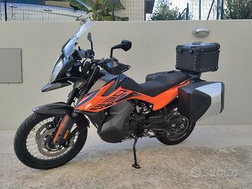 KTM 890 Adventure 