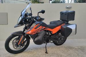 KTM 890 Adventure 