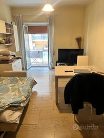 Pigneto stanza singola con balcone