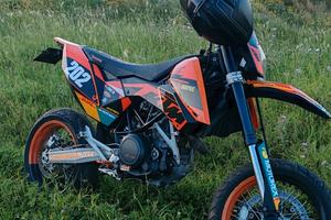 ktm 690 smc 