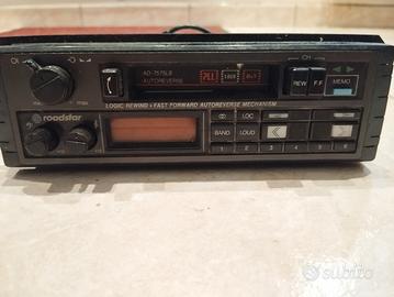 autoradio Roadstar, modelloAD-7575LB.