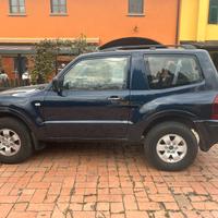 MITSUBISHI Pajero (2000-2007) - 2004