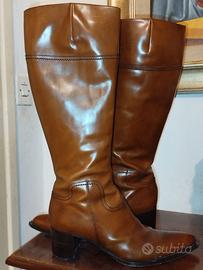 Stivali da donna marroni della Lloyd