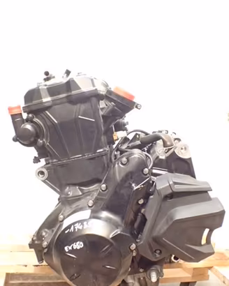 MOTORE Kawasaki EX 650 Ninja Z650 2018 7330 km
