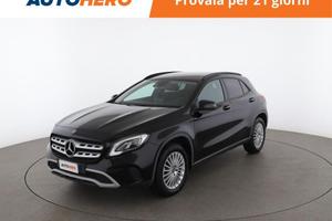 MERCEDES-BENZ GLA 180 JV51781