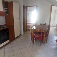 2 appartamenti comunicanti 1° e 2° piano villaggio