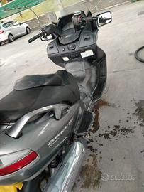 Suzuki Burgman 650 executive