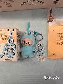 Popmart Labubu Pin for Love - Lettera D