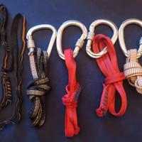 Rinvii e moschettoni con fettucce lounge