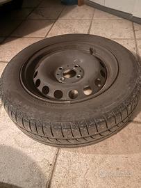 4 Cerchi ferro da 14” con gomme 20%