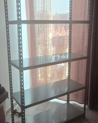 Scaffale multiuso 