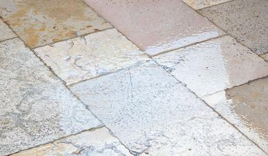 Chianca in Pietra di Trani da Pavimento Stile Ant