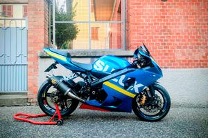 Suzuki gsxr 600