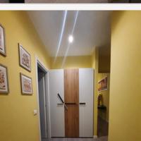 Mobile di nicchia in rovere