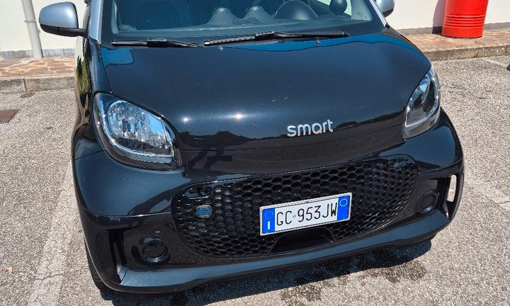 smart fortwo coupe eq 22Kw  passion elettrica