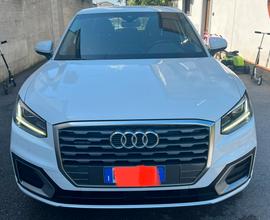 Audi Q2 35 TDI QUATTRO ADMIRED