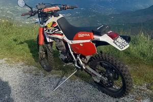 HONDA XR600R