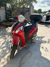 Kymco People One 125