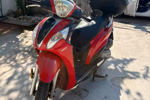 Kymco People One 125