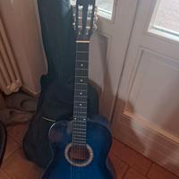 Chitarra acustica classica
