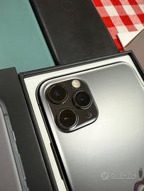 Iphone 11 Pro Max (100%🔋) - IOS 26.0 ultimo