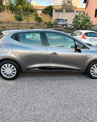 Renault Clio 1500 Turbo diesel