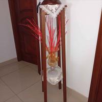 colonna  porta vaso, lampada ecc, in legno