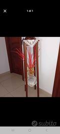 colonna  porta vaso, lampada ecc, in legno