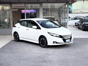 Nissan Leaf 40kWh 122CV E6 - 2022