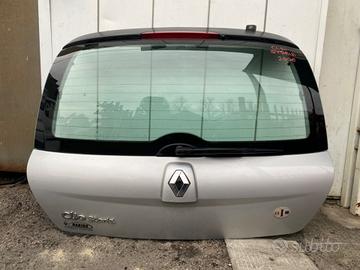 Portellone baule e paraurti Renault Clio Storia