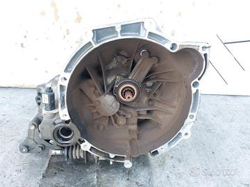97WT7002YC CAMBIO MANUALE 5M FORD FIESTA IV (4° SE