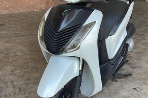 Scooter Sh 125i