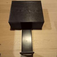 Coppia di porta CD/DVD a cassetti.