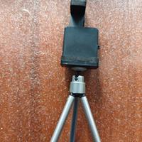 Treppiede e supporto telefono