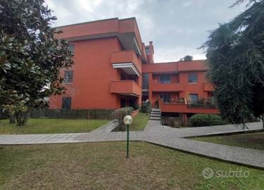 Appartamento di 111 m² con 4 locali a Pieve Emanue