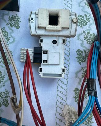 Scheda elettronica+chiusura oblo+cablaggio fili