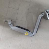 supporto monitor da tavolo