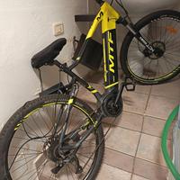Mountain bike Elettrica bicicletta assistita