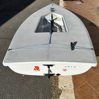 Laser radial 206201 pronto per regatare