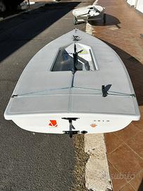 Laser radial 206201 pronto per regatare