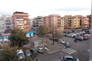 Stanza a donna referenziata (fermata metro Mirti)