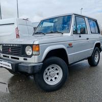 Mitsubishi Pajero 2.5 TDI Metal-top