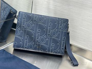 Dior Gravity Outline 