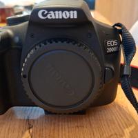 Canon 2000D + tanti accessori